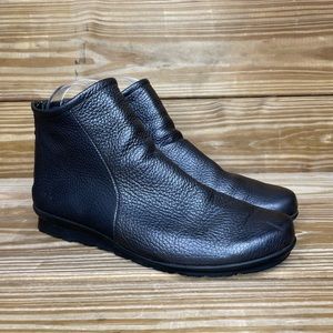 arche baryky booties
